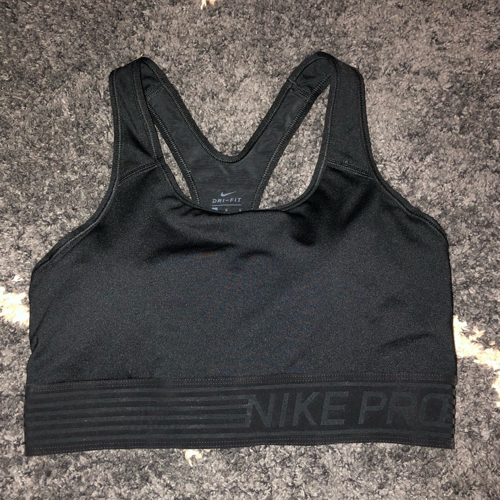 Nick sports bra